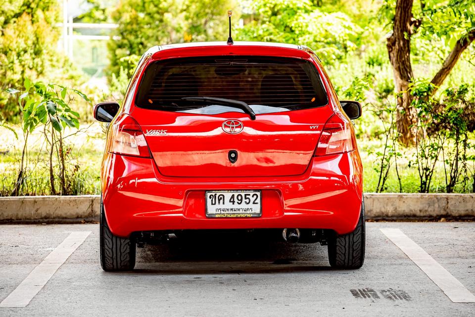Toyota Yaris 1.5E ปี 2006 เกียร์ Auto สีแดง  7
