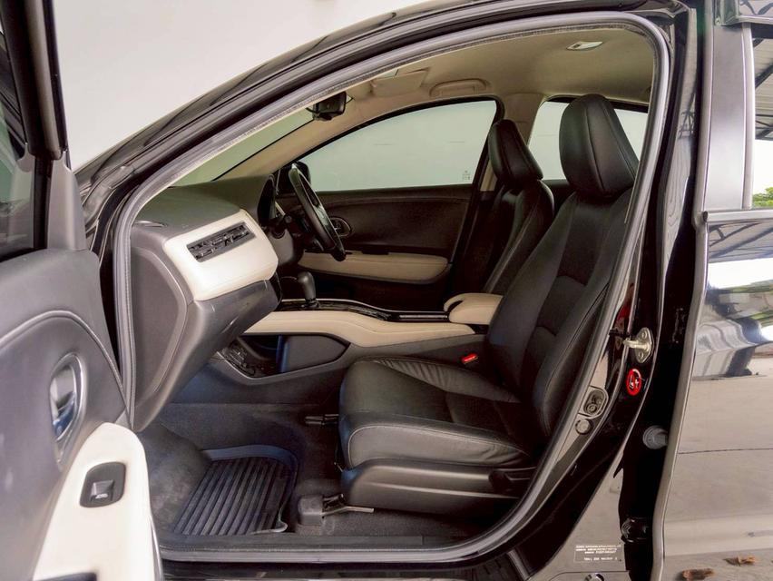 Honda HR-V 1.8EL ปี 2019 ประกันเครื่องเกียร์ 3 ปี 18