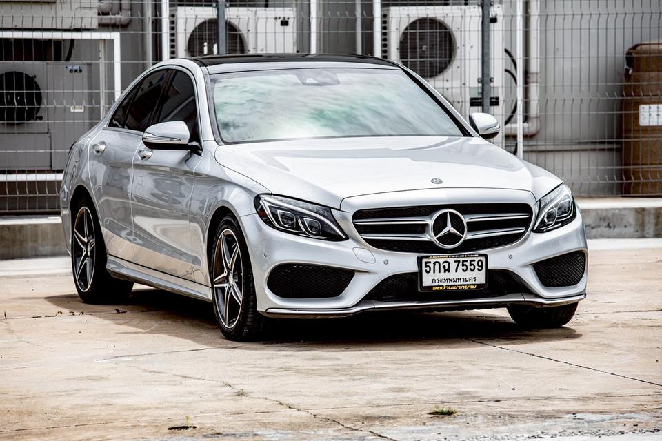 Benz C300 AMG Bluetec ปี 2015 สีเทา เบาะแดง