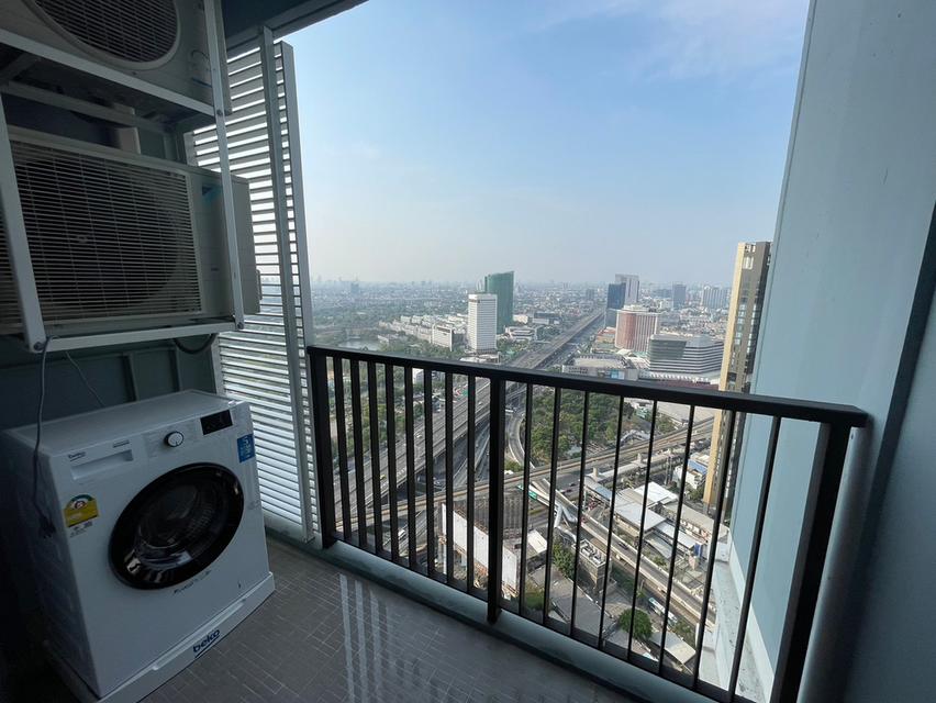 The saint residences ตึก B 35.7 ตร.ม. ชั้น 38 ห้องมุม 7