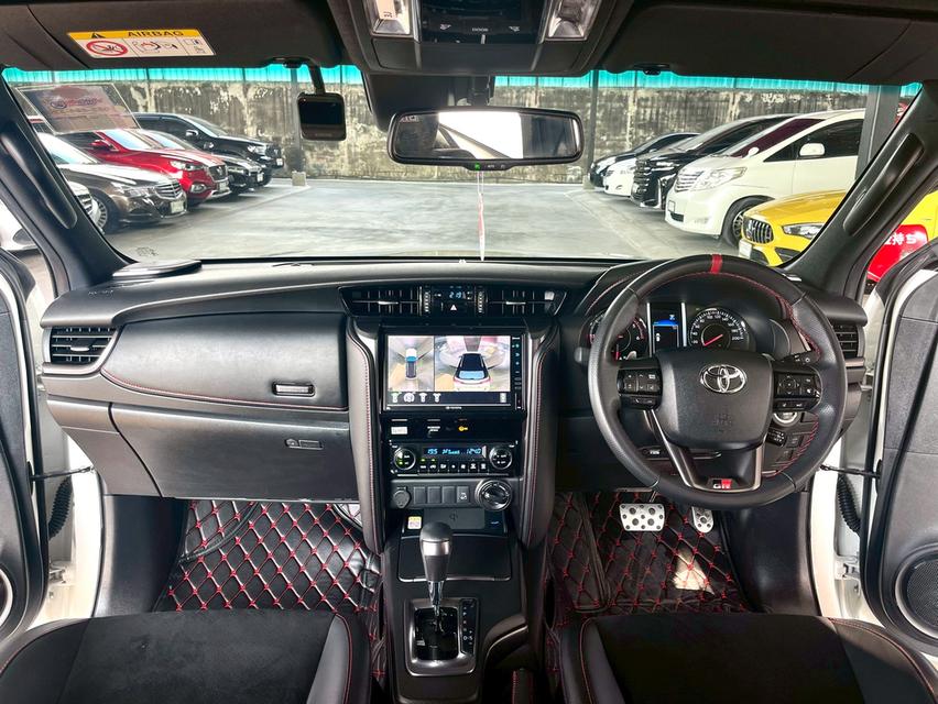Toyota Fortuner 2.8GR 4wd ปี22 รูปที่ 11