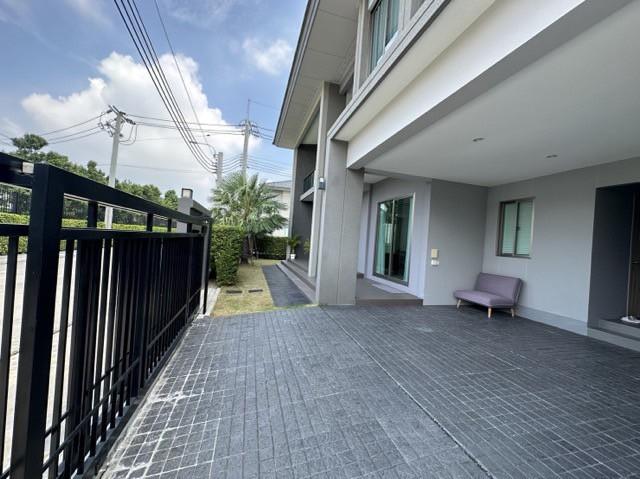 ให้เช่าบ้านเดี่ยว 2 ชั้น เดอะปาล์ม บางนา วงแหวน เนื้อที่ 82 ตร.ว. พร้อมเฟอร์นิเจอร์ พื้นที่กว้างขวาง จอดรถได้ 3 คัน ใกล้MEGA bangna สนามบินสุวรรณภูมิ
