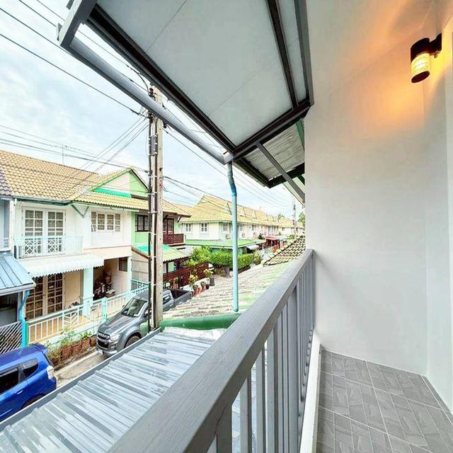 ขายทาวน์เฮ้าส์ 18 ตร.ว หมู่บ้านพฤกษา 26 บางใหญ่ รีโนเวทใหม่  จัดกู้ฟรี 15