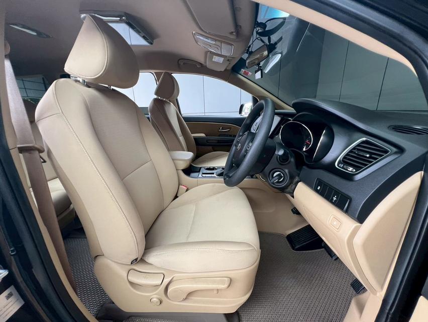 ปี 2020 KIA GRAND CARNIVAL, 2.2 LX รูปที่ 9