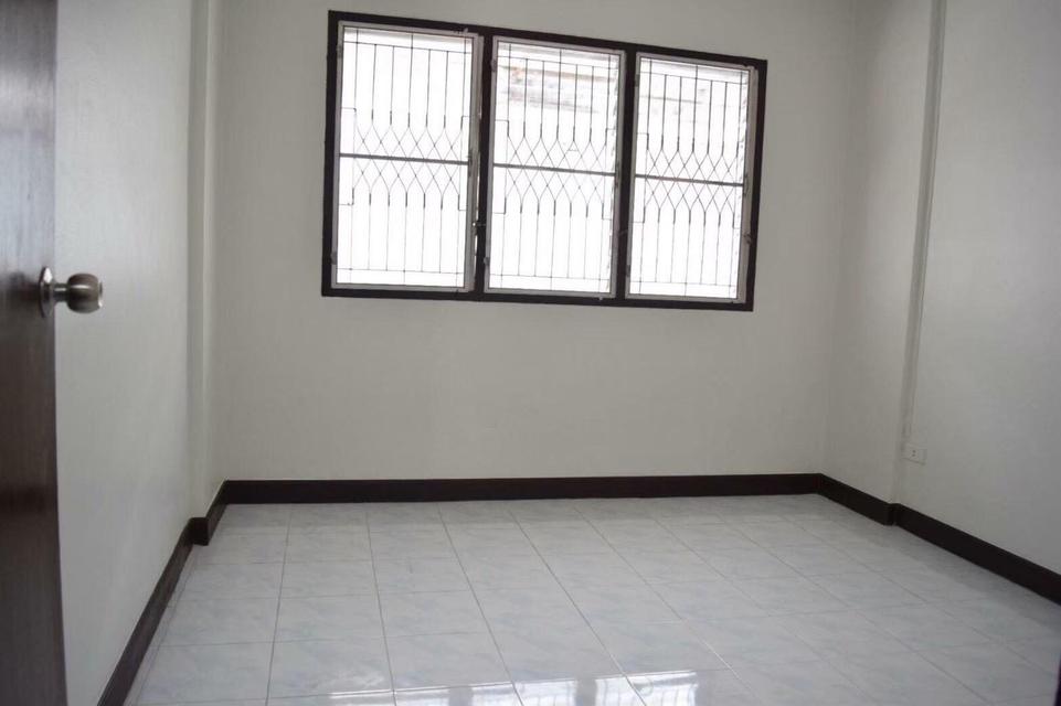 หมู่บ้านฟ้าคลองหลวง บ้านเลขที่101/222 6