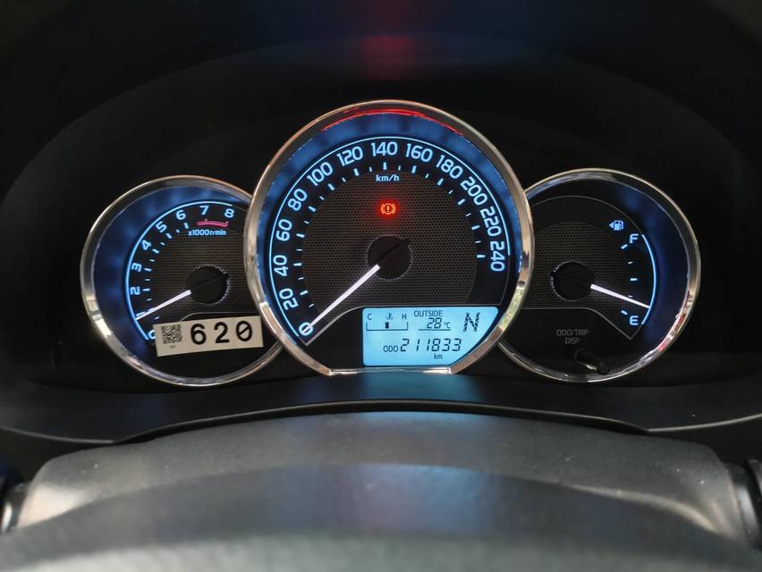 2014 Toyota Altis 1.8 E รูปที่ 5