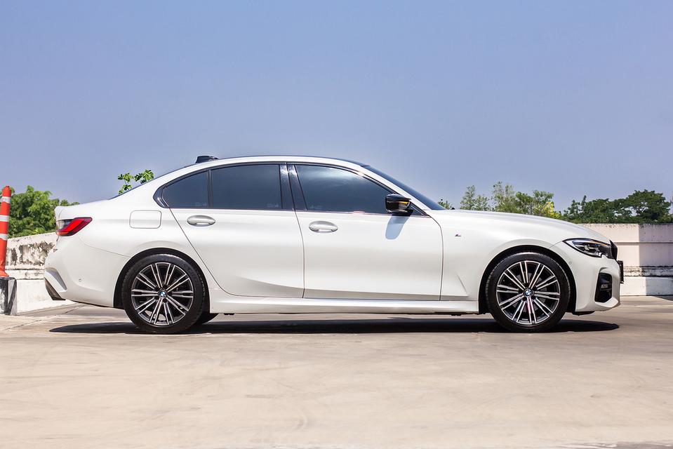 BMW 320D M Sport [G20] A/T ปี 2022 รูปที่ 9
