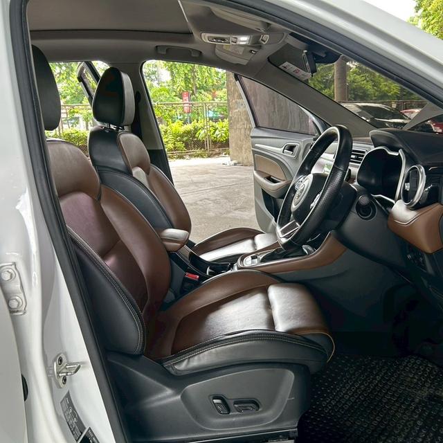 MG ZS 1.5 X Sunroof AT ปี 2021 12