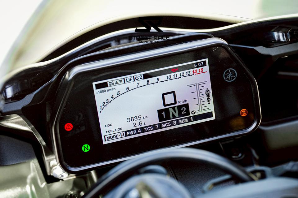 2021 Yamaha yzf-r1 ปี 2021 สีดำ ท่อ akrapovic แท้ ไมล์แค่ 3,000+ กม. 4