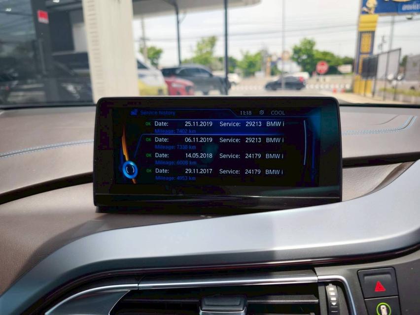 รหัสรถ KPV4217 2017 BMW i8 1.5 HYBRID Pure Impulse  14