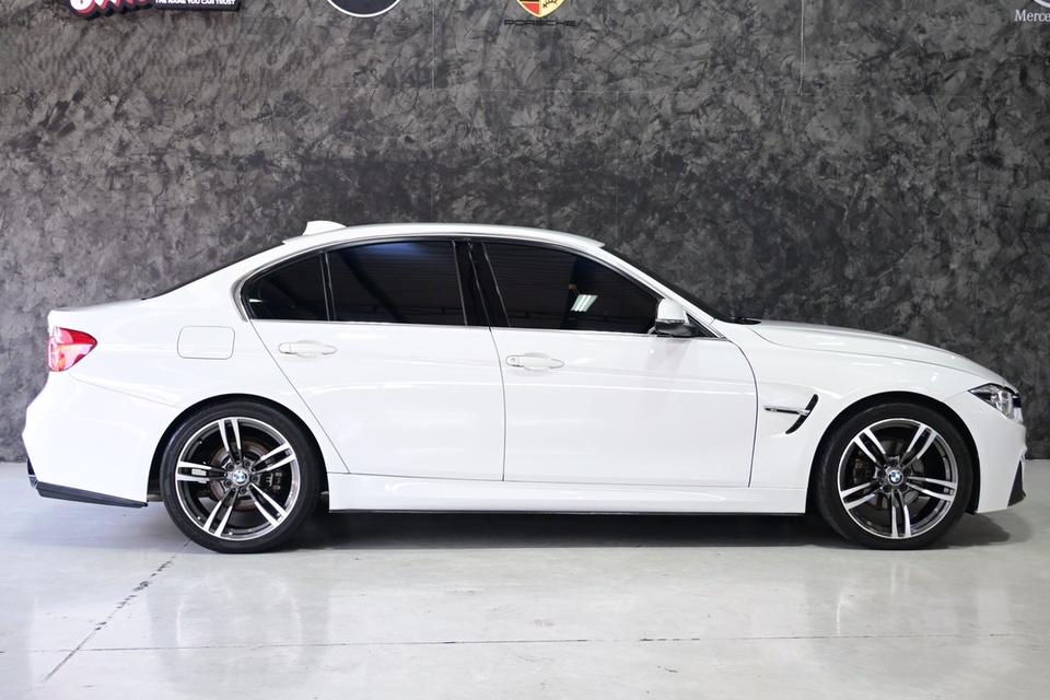 รหัสรถ JRS6776 𝗕𝗠𝗪 𝟯𝟮𝟬𝗱 𝗠 𝗦𝗽𝗼𝗿𝘁 ปี 2017 รูปที่ 6