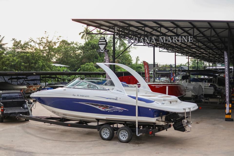 ชาย ขายเรือ 2006 Rinker 262 Captiva Liberty Edition 4