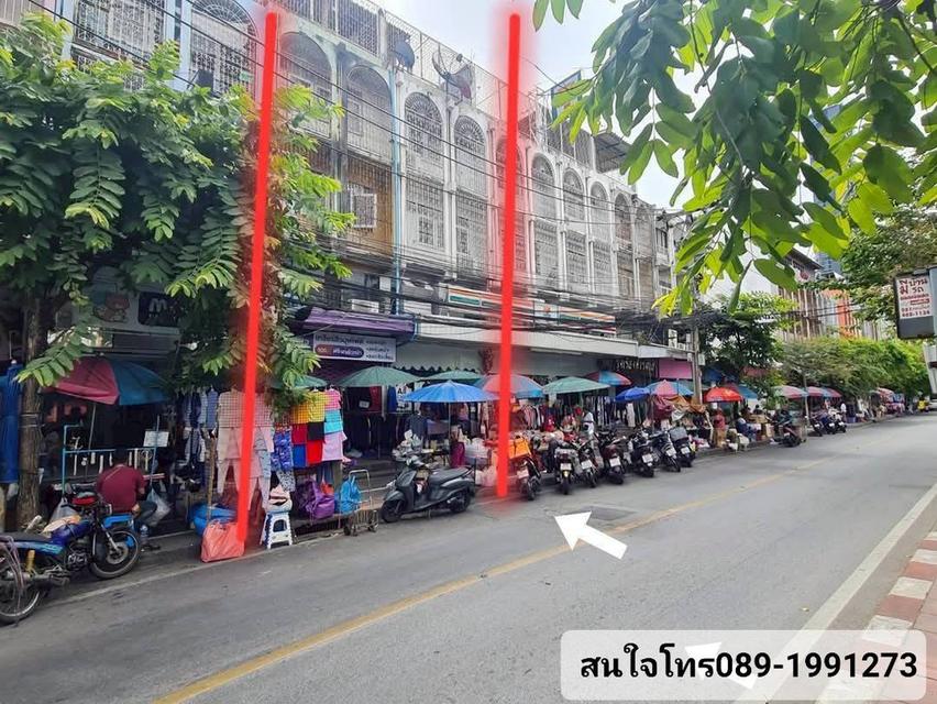ขายอาคารพาณิชย์  2 ห้อง ทำเลดีมาก มีเซเว่นเช่า และหอพัก โซน บ.ไทยวาโก้ 2