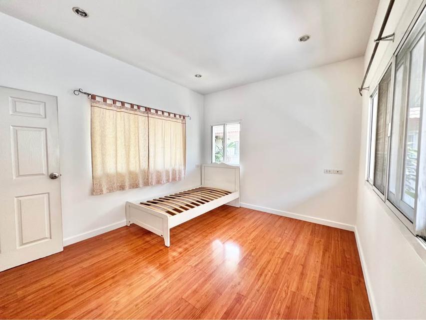 🏡🎉 บ้านเดี่ยวสองชั้น ในโครงการ บ้านมือสองสภาพสวย #สารภี - ราคา 5.5 ล้านบาท 🔥新建房屋出售 4 卧室 3 卫生间 - 价格 5.5 MB 🔥 9