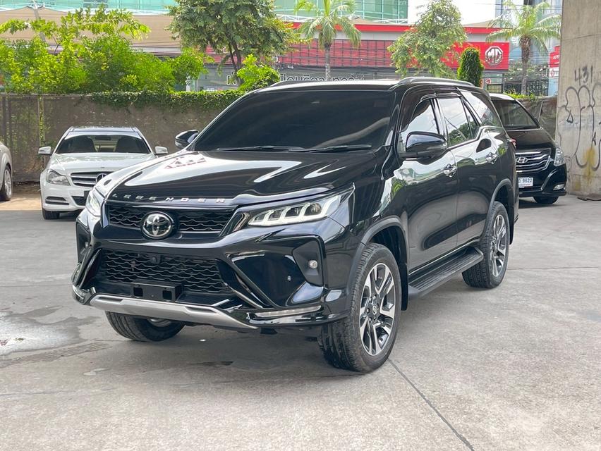 TOYOTA FORTUNER 
