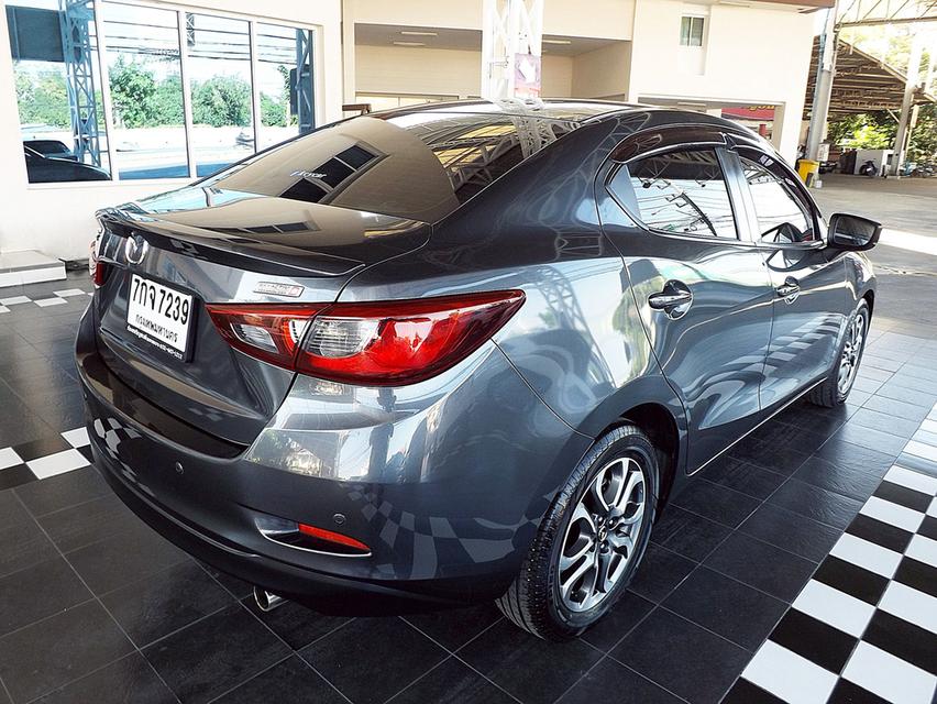 รหัสรถ KCY7239 MAZDA 2 SKYACTIVE 1.5XD Sports High Plus L AUTO ปี 2017 สีเทา 8