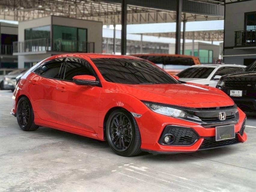 Honda Civic FC 1.8 2018 พร้อมแต่ง ราคาดี