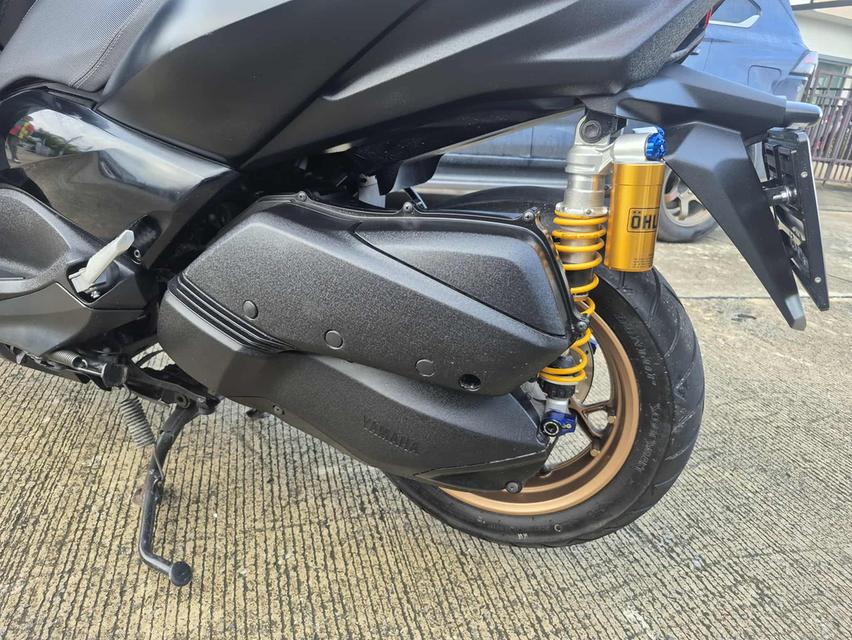 Yamaha x-max 300  9