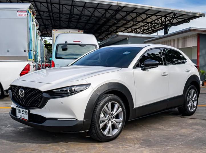 Mazda CX-30 สีดำสวยๆ 2