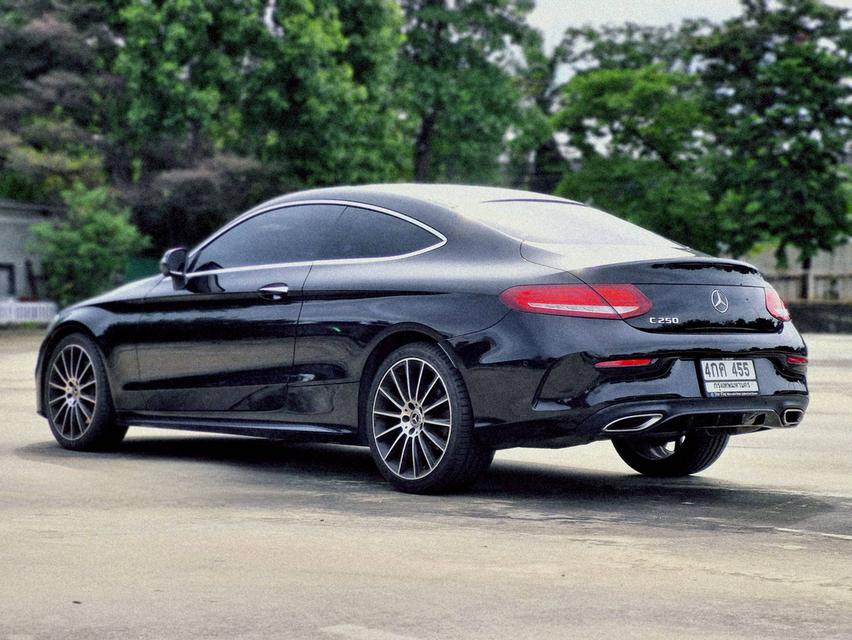 Benz C 250 Coupe AMG Dynamic ปี 2017 ไมล์  28,xxx km. 6