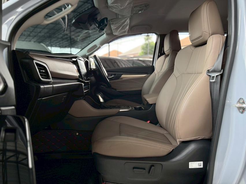 ปี 2024 ISUZU MU-X 2.2 ULTIMATE 2WD โฉม ปี24-ปัจจุบัน สีเทา ไมล์แท้ 6,259 km.Warranty ศูนย์ นาน 3 ปี 8