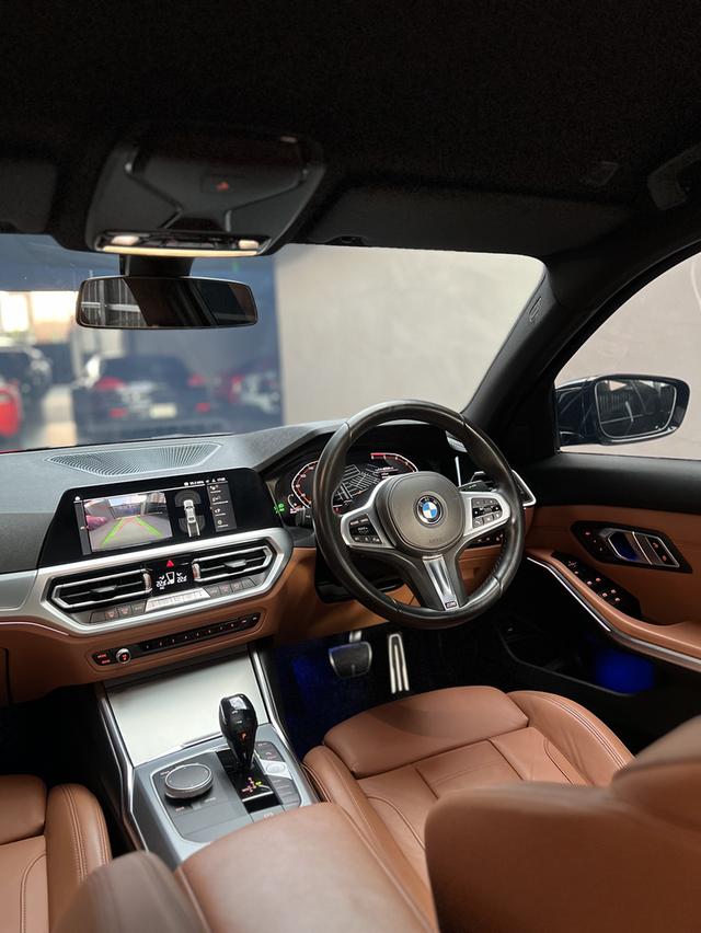 BMW 320d M Sport 7