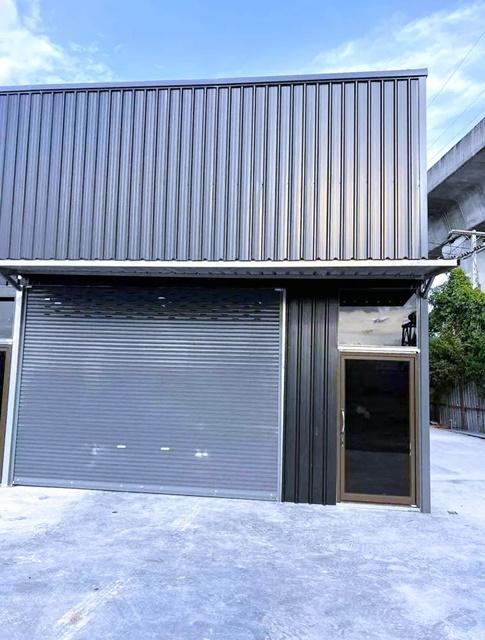 สารีบุตร ฉลองกรุง1-10 ตลาดนัดวินวินสุวรรณภูมิ 3.8 กม สโมสรกีฬาเอชแอนด์เอ 1.0 ม. ให้เช่าโกดังใหม่ 300 ตร.ม. 75 ตร.วา. ติด 7