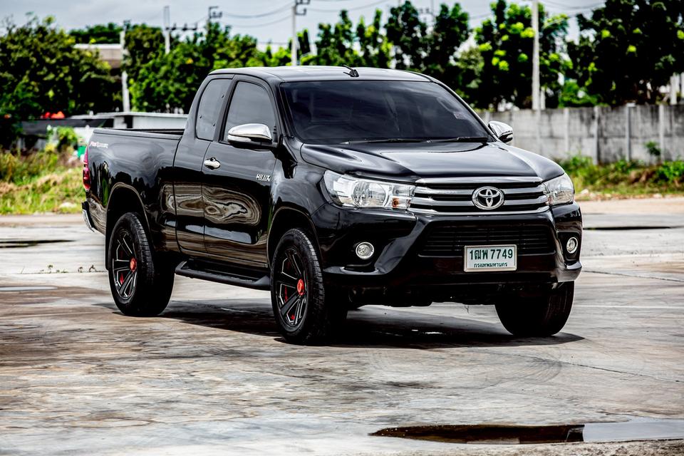 Toyota Revo 2.4G ปี15 4