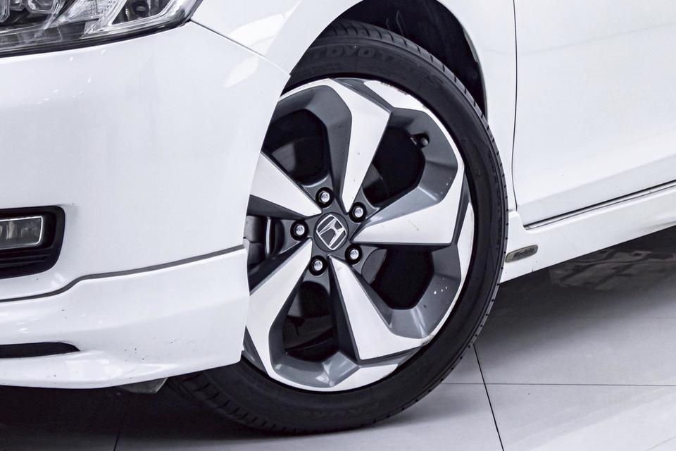 รหัสรถ 1D276 ACCORD 2.4 TECH 2013 12