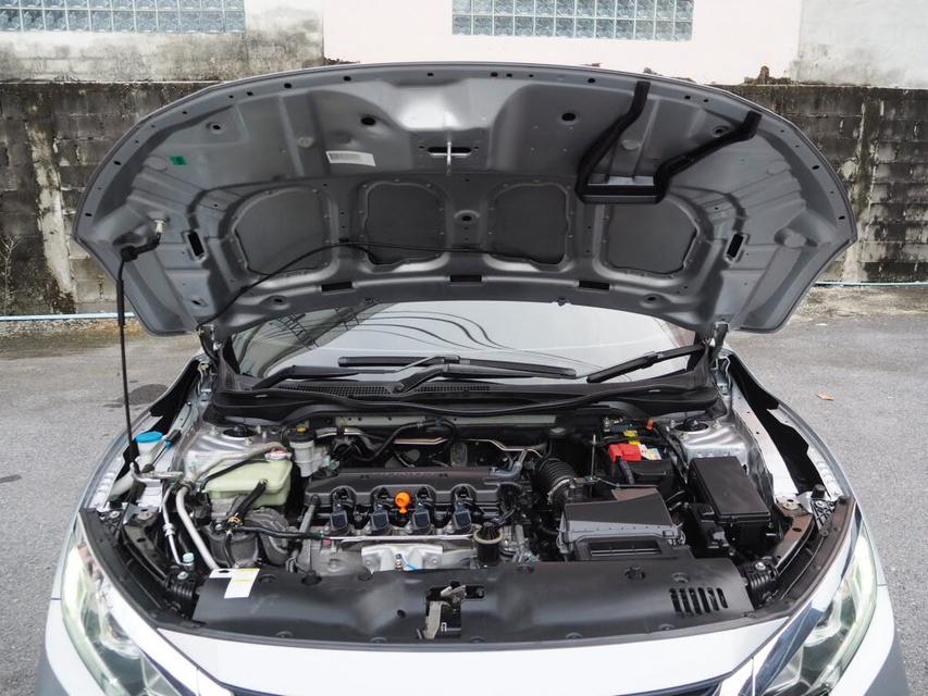 HONDA CIVIC 1.8 EL FC ปี 2020 10