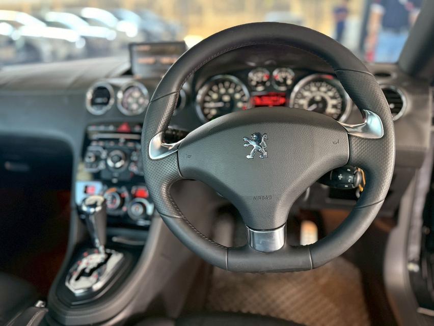 ปี 2011 PEUGEOT RCZ, 1.6 โฉม RCZสีดำ เครื่องยนต์เบนซิน เทอร์โบ บุ้คเซอร์วิสครบ 8
