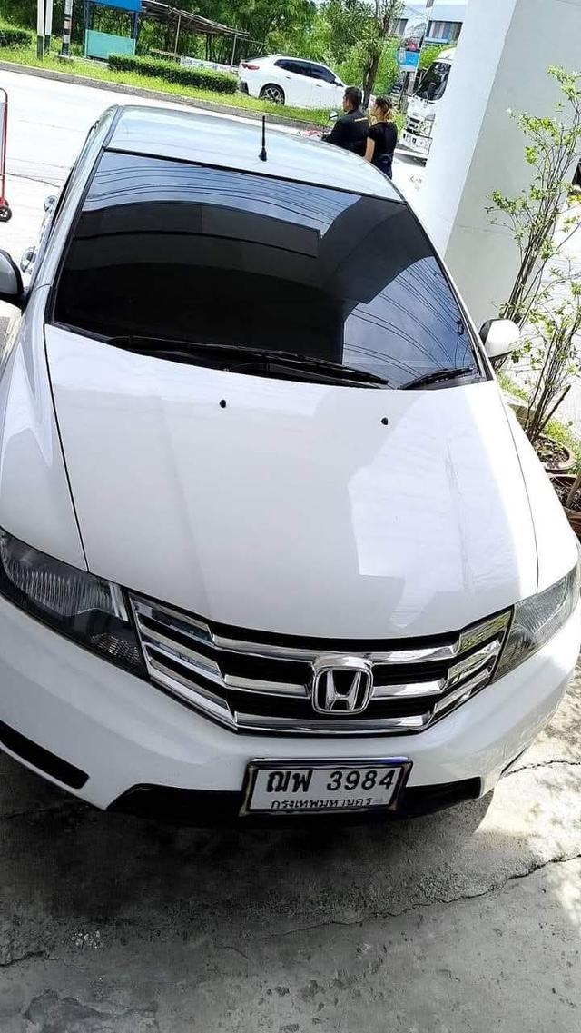 Honda City พร้อมโอนเล่ม