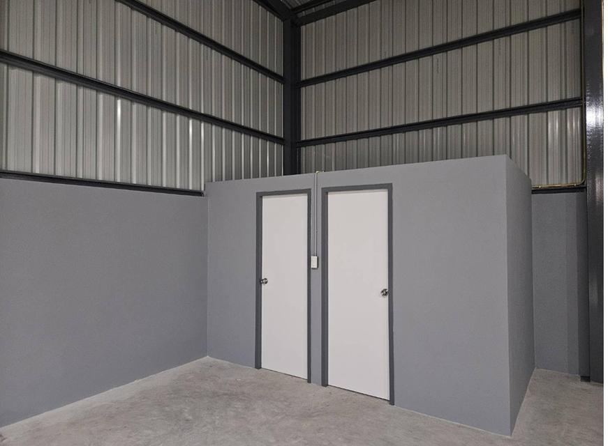 ให้เช่าโกดัง พร้อมสำนักงาน สร้างใหม่ (สร้างใหม่ ) / ซอยรามคำแหง เข้าซอยประมาณ 400 เมตร / ใกล้แยกร่มเกล้า รามคำแหง / พื้นที่ใช้สอย 272 ตารางเมตร 2