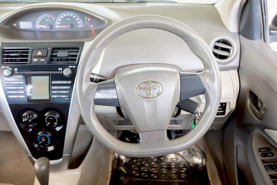 Toyota Vios 1.5E ปี 2011 เกียร์ออโต้ สีเทา 17