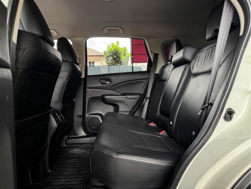 รหัสรถ WRT2055 2014 จด 2015 HONDA CRV, 2.0 E 4WD i-VTEC โฉม ปี12-17 สีขาวตัว ไมเนอร์เชน 15