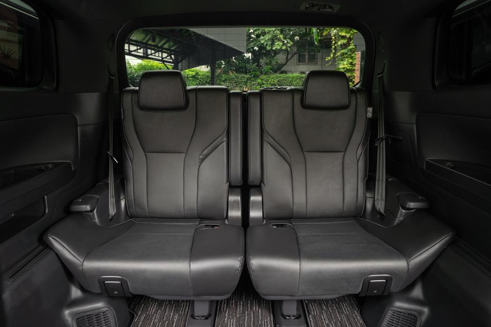 “Toyota Alphard 2.5Z 2WD” ปี 2024 รูปที่ 13