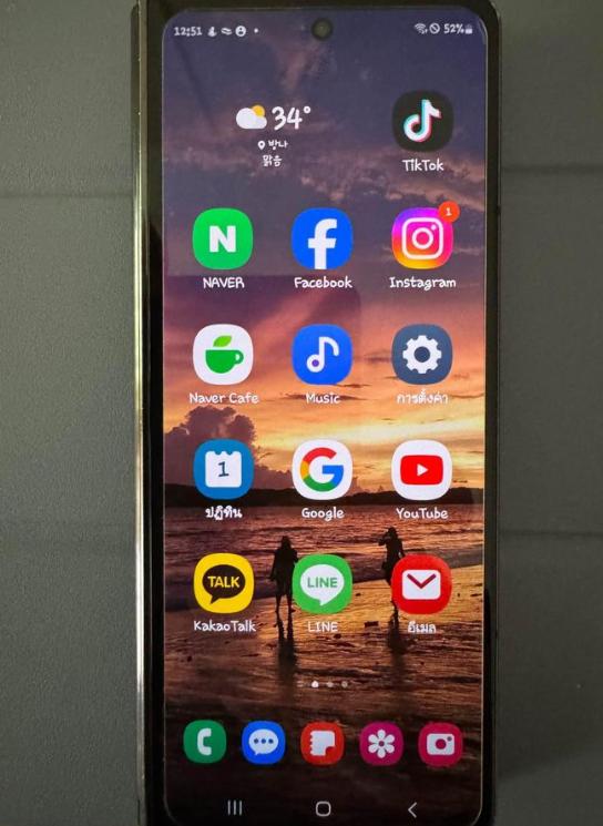 ขาย Samsung Galaxy Z Fold 4 เครื่องใหม่มาก