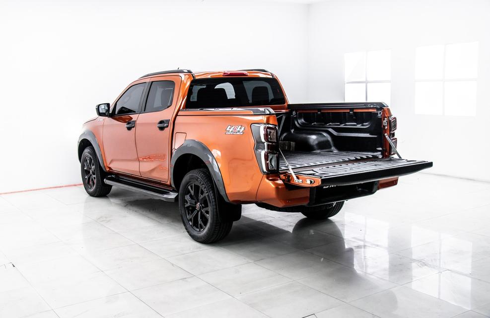 รหัสรถ 3A810 D-MAX V-CROSS 3.0 M HI-LANDER / 4DR 2020 8
