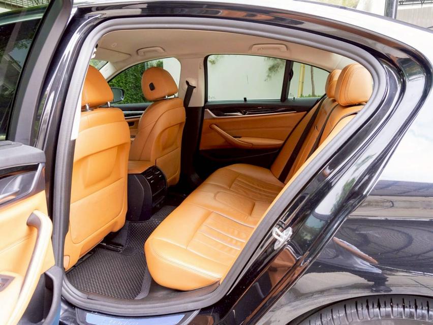 Bmw 530e Elite Plug-in Hybrid ปีจด 2020 11