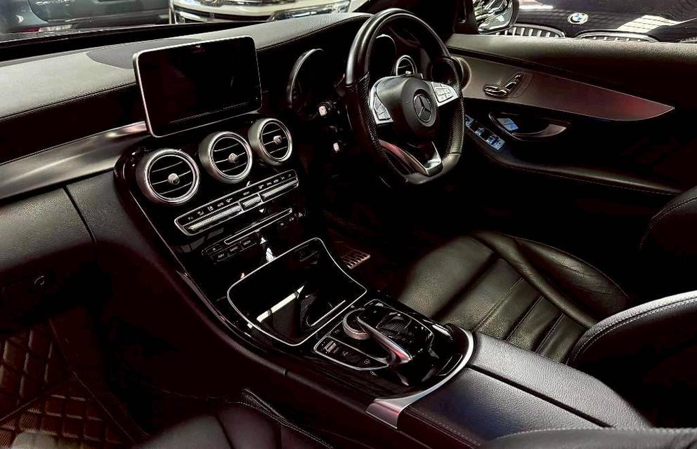 Mercedes-Benz C250 AMG Dynamic(W205) ปี 2014 10