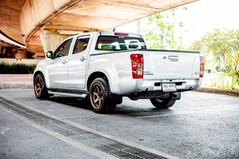 Isuzu D-Max Hi-Lander Cab4 2.5 VGS Z ปี 2012 ตัวท๊อป เกียร์ Auto สีเทา 7