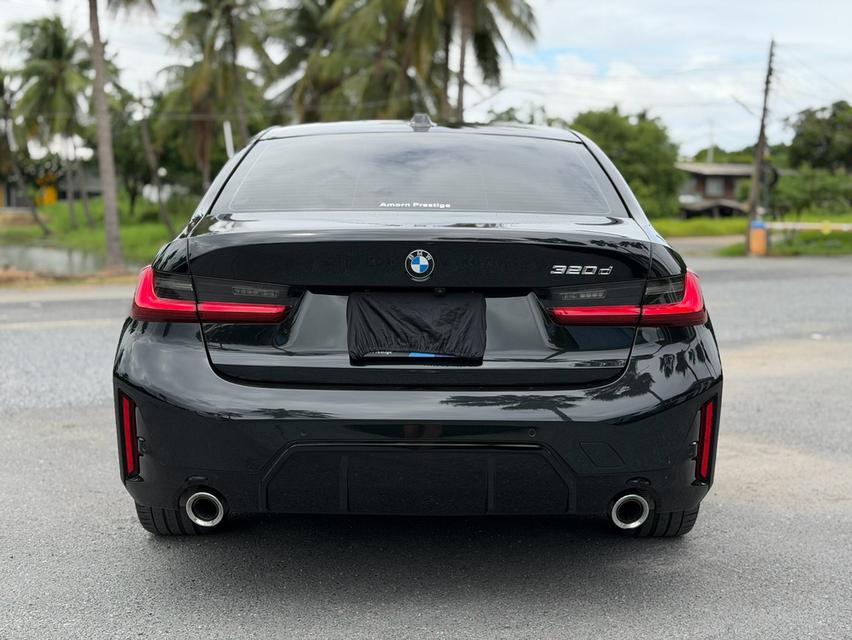 BMW 320d M Sport LCIปี 2023 ไมล์ 72,xxx kmราคา 1,590,000 บาทBSI: 28/12/2028 (5yrs/100,000km)Warranty: 281/12/2028 (5yrs/200,000km) รูปที่ 8