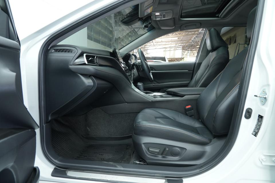 2023 TOYOTA CAMRY 2.5 HEV Premium สีขาว เลขไมล์แท้ 58590 กม. 15