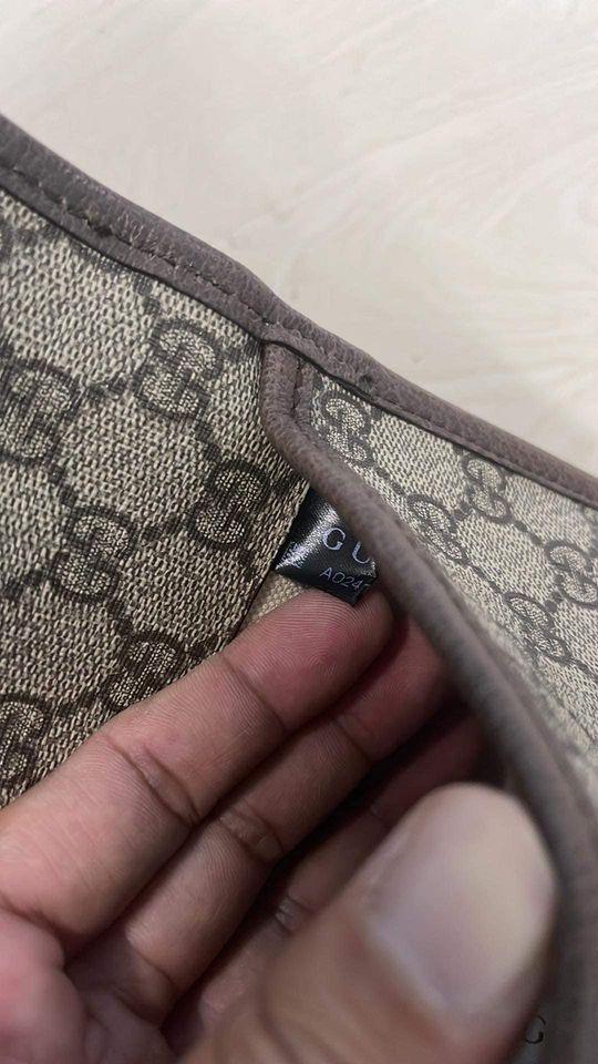 Gucci Vintage Supreme Belt Bag 2