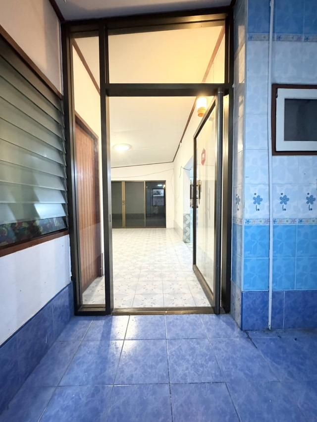 บ้านเดี่ยว 2 ชั้น เช่า ลาดพร้าว 64 4ห้องนอน 3ห้องน้ำ 9