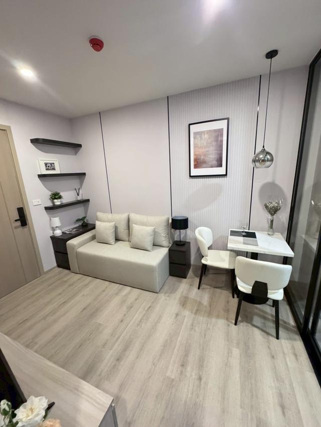 ให้เช่า Condo Origin place bangna ชั้น 10 ขนาด 29 ตรม. วิวสระ ระเบียงฝั่งตะวันออก แดดเช้า  ภาพจากห้องจริง เฟอร์นิเจอร์บิวท์อินครบ ที่นอน lLUNIO 1