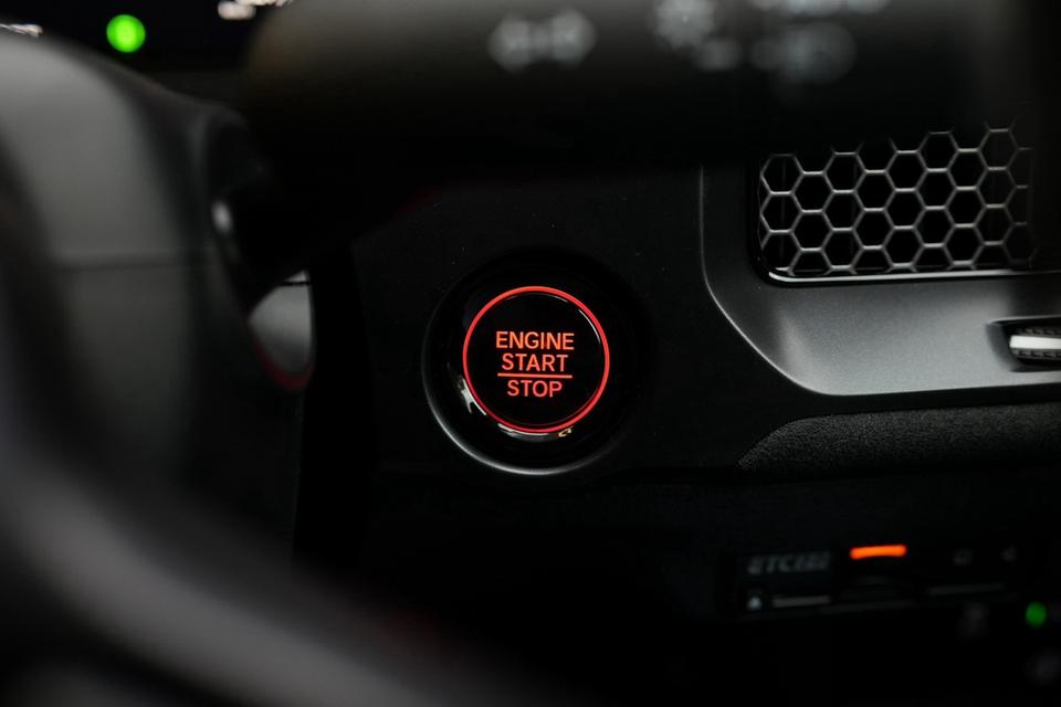 ‼New Civic FL5 รุ่นพิเศษ Honda Civic Type R Racing Black Package 2026 รถใหม่นำเข้า Warranty 2 Years or 50,000 KM. รูปที่ 14