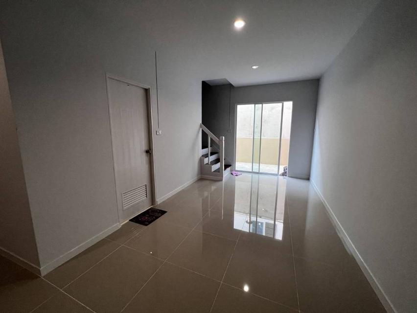 ขายทาวน์เฮ้าส์ 2 ชั้น ภูมิใจนิเวศน์ - เทพารักษ์ 2 .บางบ่อ สมุทรปราการ 6