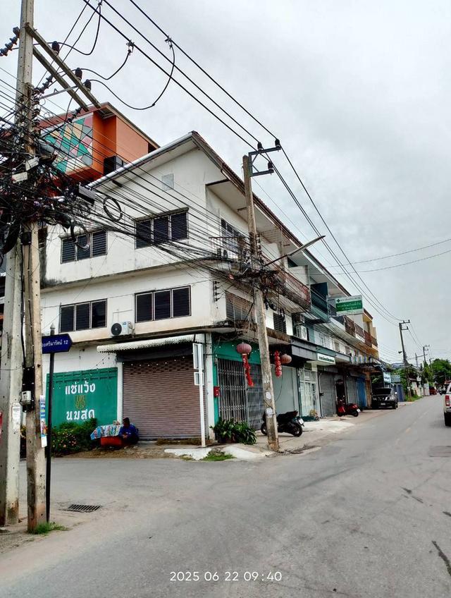 ขายอาคารพาณิชย์ 3 ชั้นในเมืองขอนแก่นทำเลดีมากครับ 6