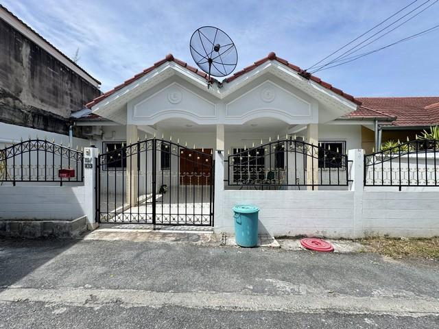 บ้านให้เช่า ทำเล: หมู่บ้าน โชคชัย วิลเลจ 5 พื้นที่ใช้สอยประมาณ 160 ตร.ม.